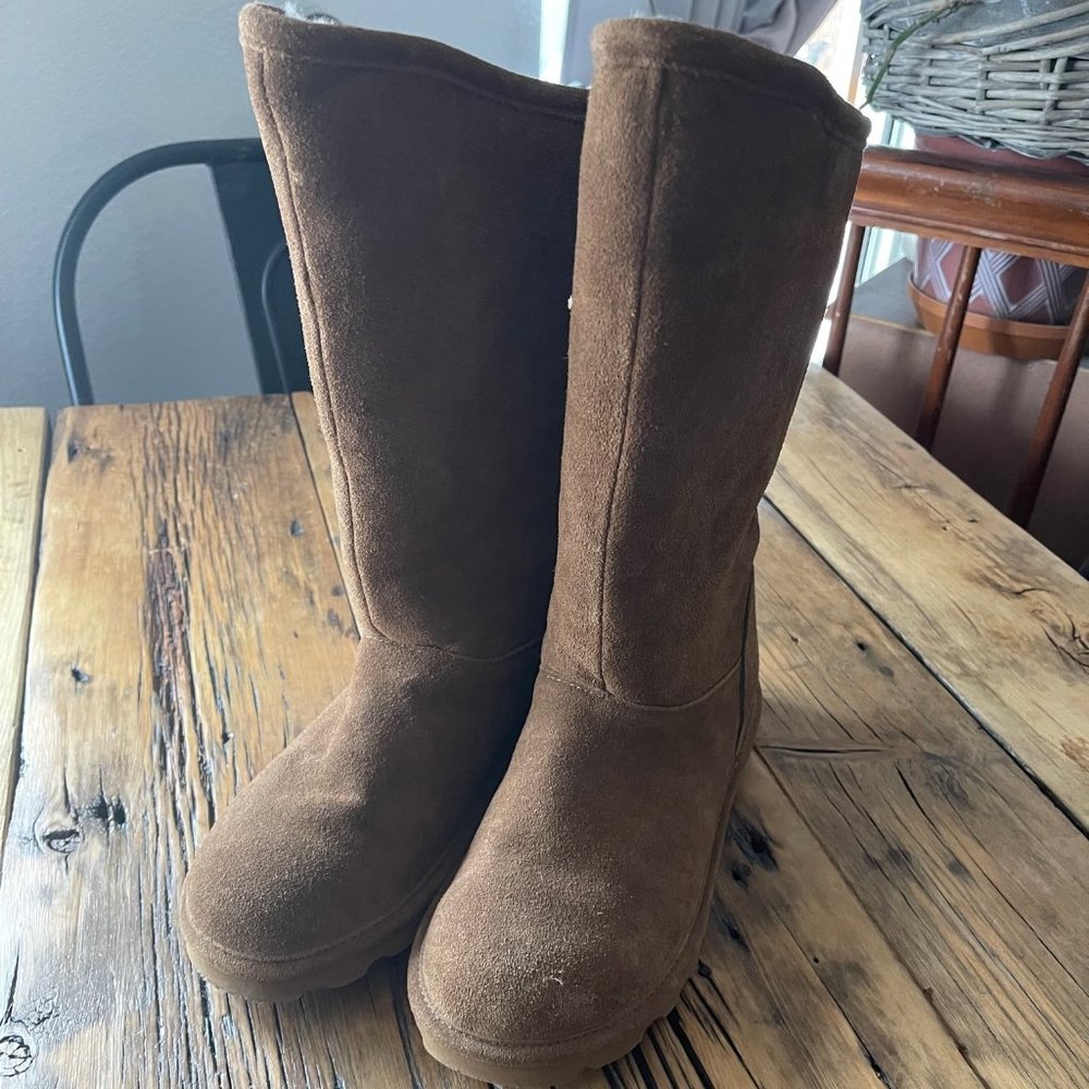 BearPaw Brown Boots